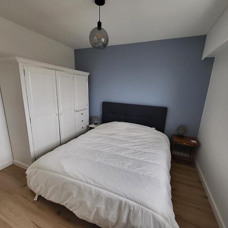 Appartement T2 Face Plage Avec Balcon, Cuisine Equipee Et Tv - Fr-1-92-908 Ле-Сабль-д’Олон Экстерьер фото