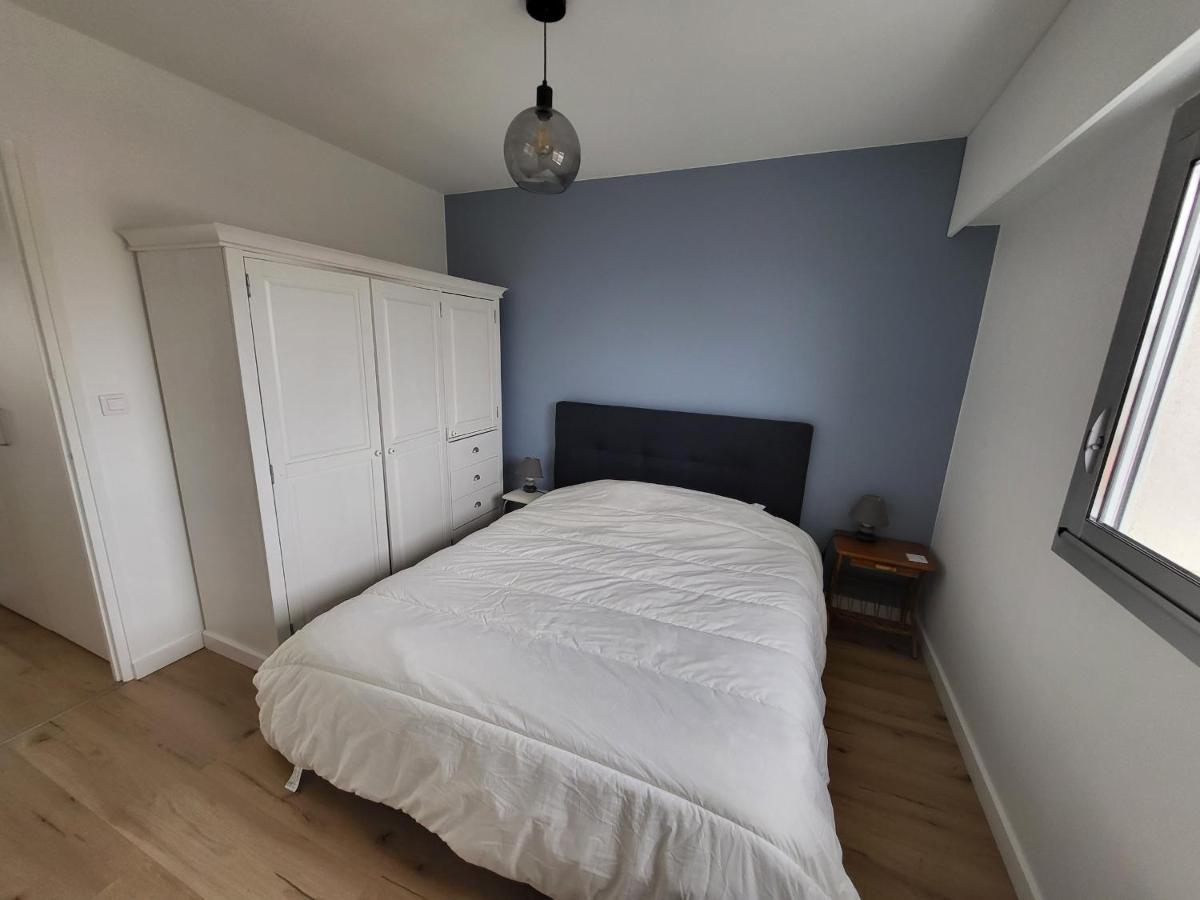 Appartement T2 Face Plage Avec Balcon, Cuisine Equipee Et Tv - Fr-1-92-908 Ле-Сабль-д’Олон Экстерьер фото
